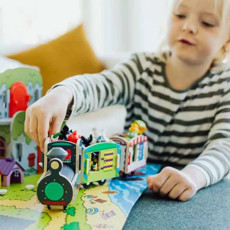 Bamse Trätågset till Bamsefigurer