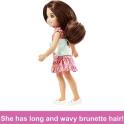 Barbie Chelsea med ryggstöd HKD90