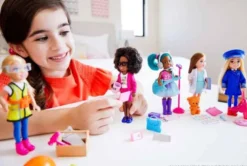 Barbie Chelsea Pilot Karriär Docka