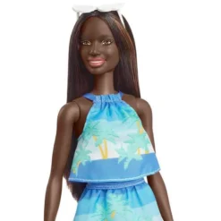 Barbiedocka Loves the Ocean