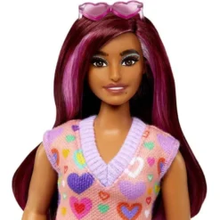 Barbie Fashionista Doll Candy Hearts HJT04