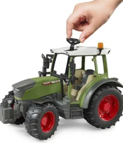 Bruder Fendt 211 Vario Traktor 02180