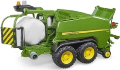 Bruder John Deere C441R Inplastare och Rundbalspress 02032
