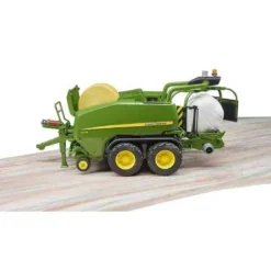 Bruder John Deere C441R Inplastare och Rundbalspress 02032