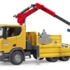 Bruder Scania Super 560R Lastbil med lyftkran och tillbehör 03551