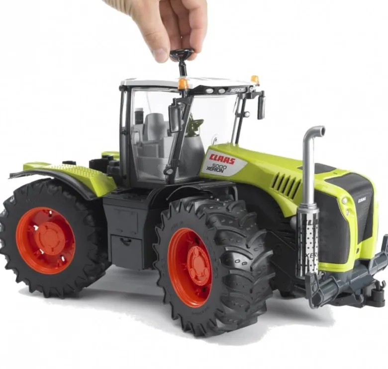 Bruder Stor Claas XERION 5000 Traktor 03015