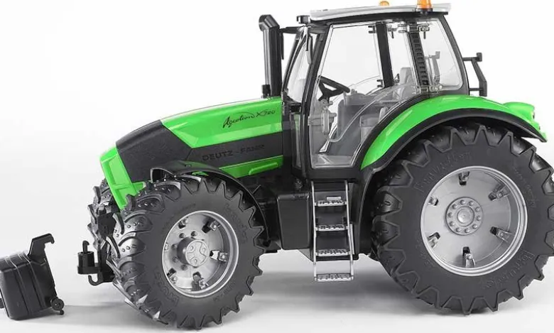 Bruder Traktor Deutz Agrotron X720 03080