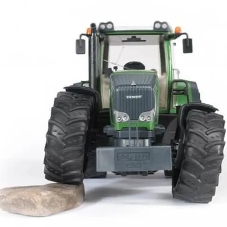Bruder Traktor Fendt 936 Vario 03040