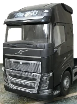 Emek Volvo Lastbil FH16/750 Låglastare med Lastbil på Trailern