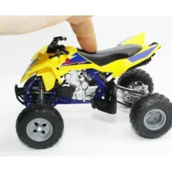 Fyrhjuling Suzuki Quadracer R450 New Ray - 1:12