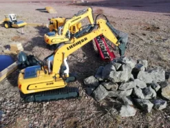 Hammare till radiostyrd grävmaskin Liebherr och Volvo - 1:20