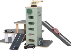 Jabadabado Parkeringsgarage i trä med leksaksbilar och helikopter