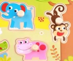 Knoppussel med figursågade vilda djur Tooky Toy