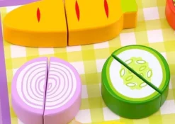 Leksaksmat delbara grönsaker i trä med skärbräda Tooky Toy