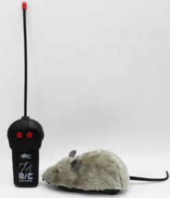 Leksaksmus radiostyrd grå eller vit