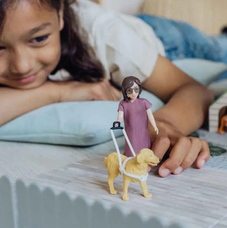 Lundby Docka med blindkäpp och hund