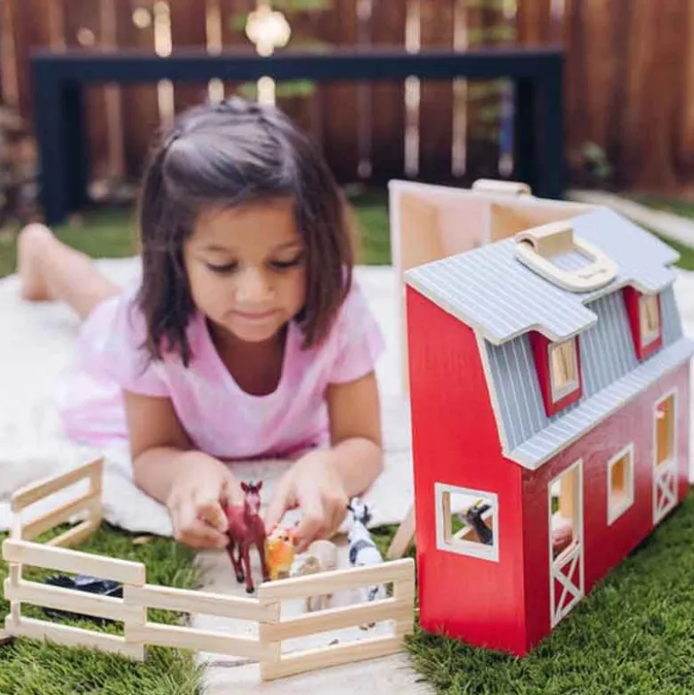 Melissa & Doug Bondgård i trä