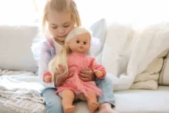 Skrållan Ljust Hår 45 cm Rosa Klänning Taldocka