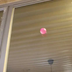6 st. Sticky Klibbiga Lysande Bollar Klämbollar