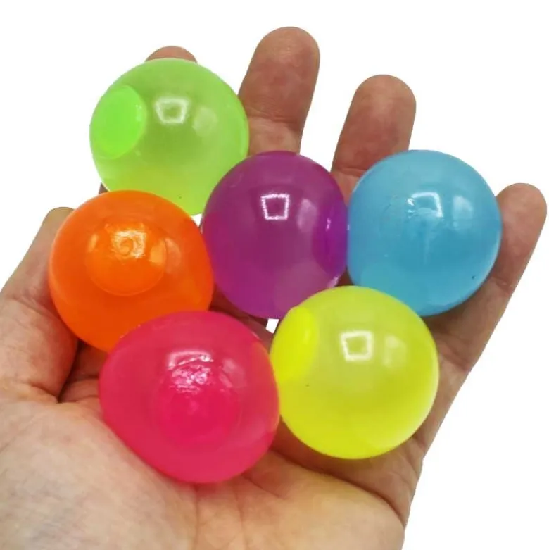 6 st. Sticky Klibbiga Lysande Bollar Klämbollar